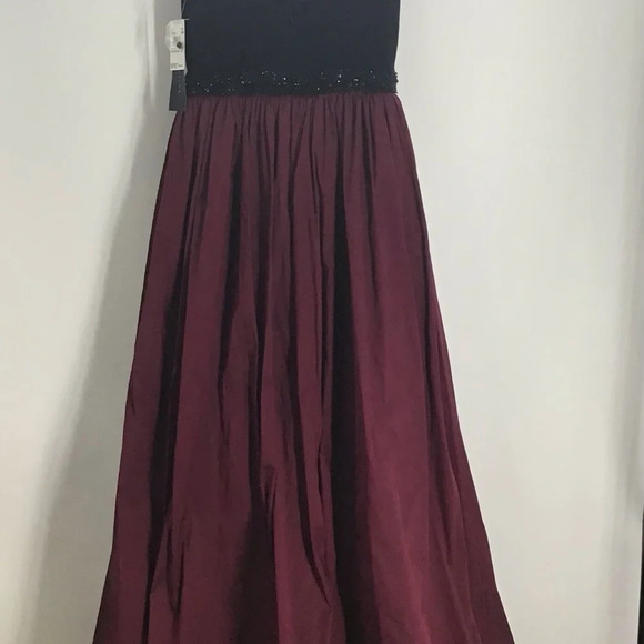 Aidan Mattox Embillished Jersey Taffeta Ballgown Holiday Party NWT Size 6 - Picture 8 of 16